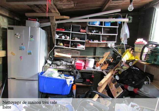 Nettoyage de maison très sale 38 Isère D&N 38 debarras et nettoyage