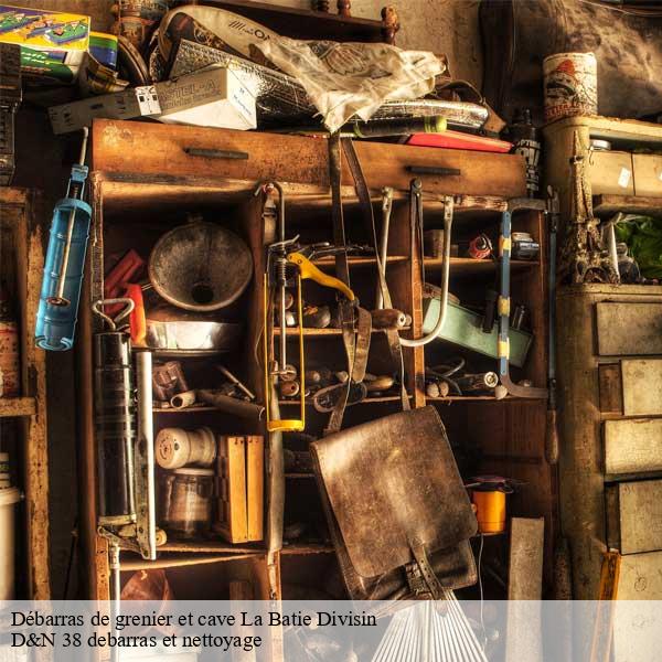 Débarras de grenier et cave la-batie-divisin-38490 D&N 38 debarras et nettoyage