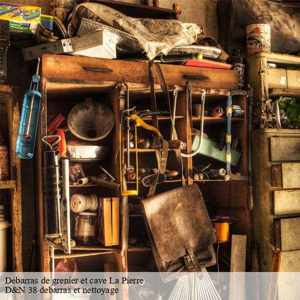 Débarras de grenier et cave la-pierre-38570 D&N 38 debarras et nettoyage
